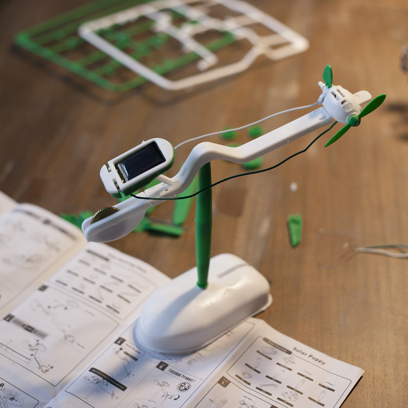 6-In-1 Solar-Power Robot Kit A - огляд і ціна Electronics Gadgets For Kids